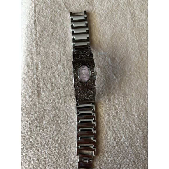 Kimio quartz women's silver tone bracelet watch with pink dial, new battery - Picture 3 of 6